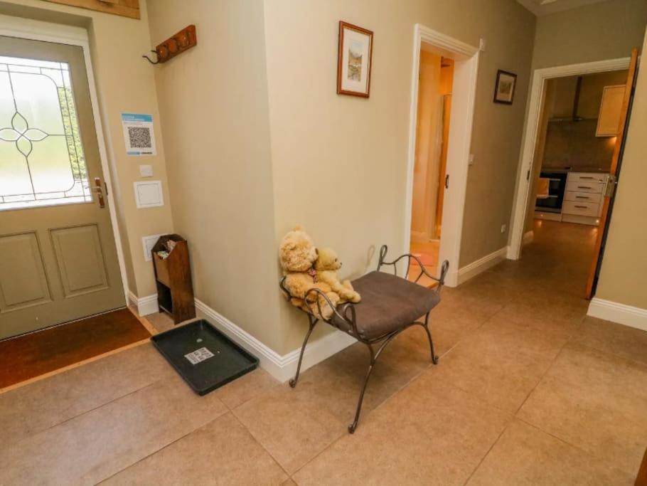 Two Acres- Spacious, Delightful, Pet Free Bungalow Levens Exterior photo